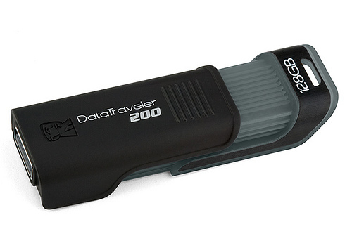 Kingston DataTraveler 128GB.jpg